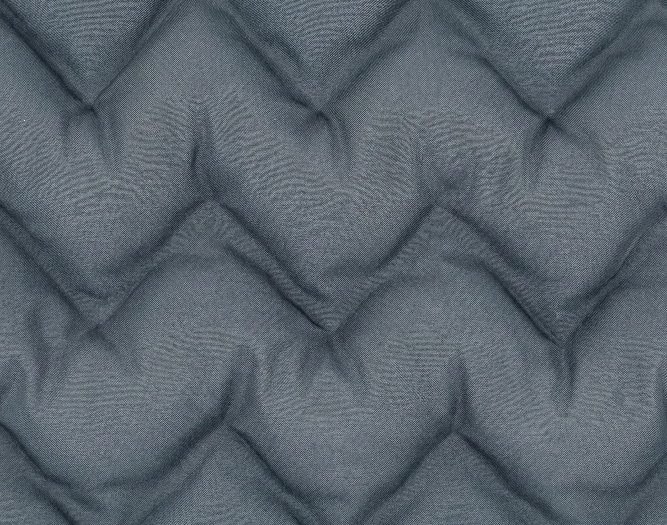 Jacquard Quilted Elegance